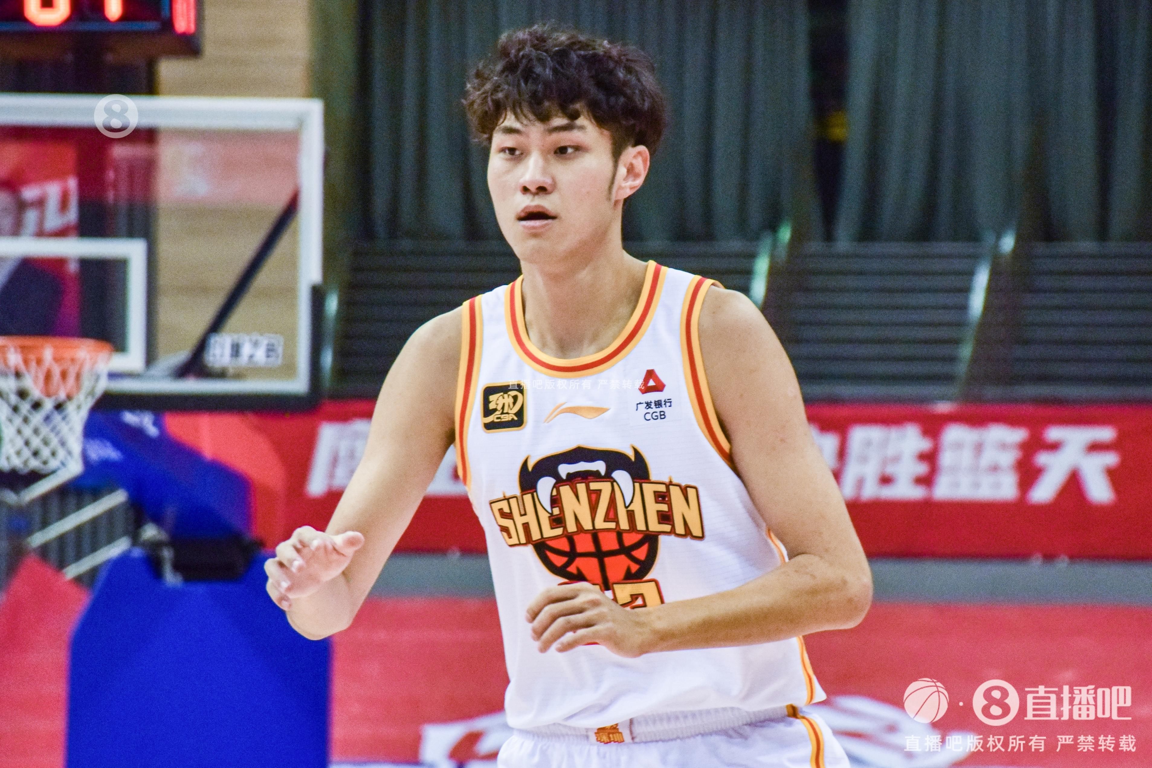 表現(xiàn)出色！王浩然14中7拿到20分3板6助2斷 正負(fù)值+30